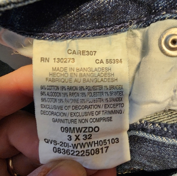 Wrangler women's bootcut jeans sz 3  *222.12 - Picture 2 of 3